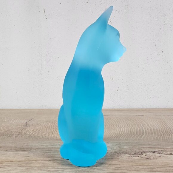 Fenton Art Glass Cat Figurine Frosted Satin Blue with Retail Sticker 5" - Picture 8 of 13